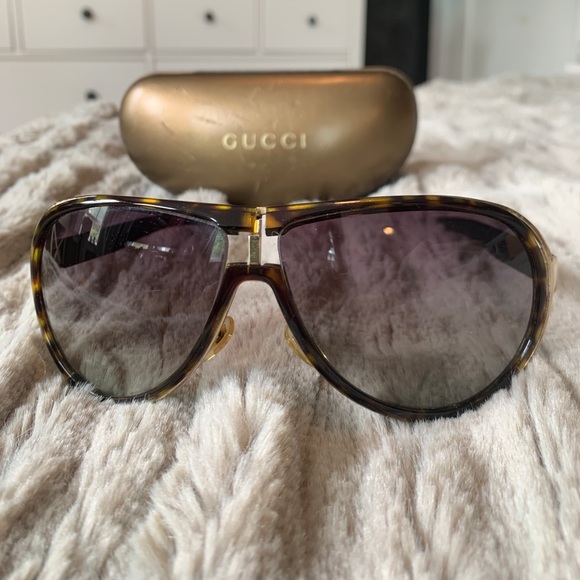 Gucci sunglasses - Picture 2 of 7
